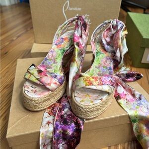 Christian Louboutin Mariza Du
Desert 70 floral satin sandals